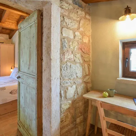 Apartment In With Wifi Velo Veronese